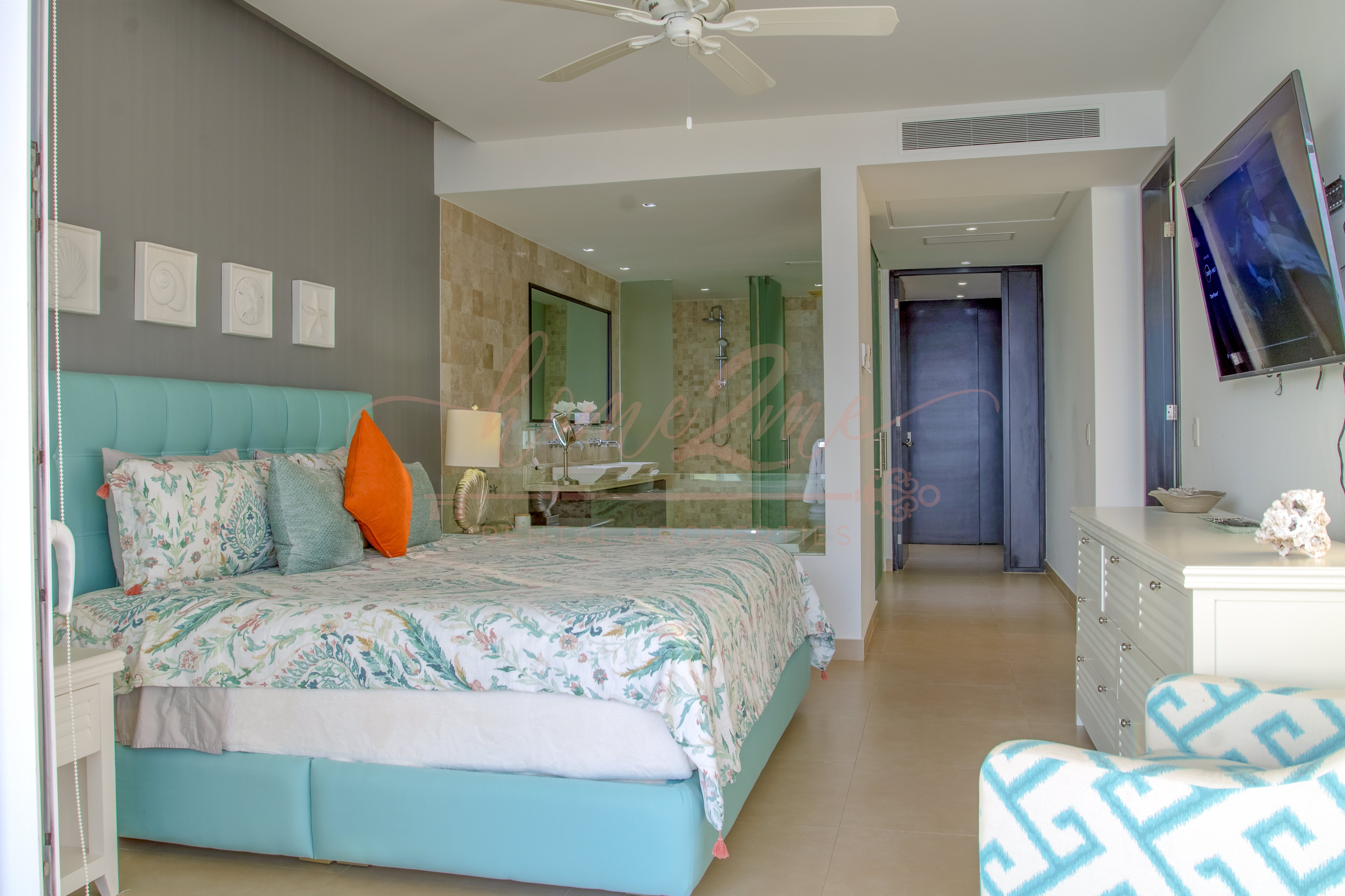 Tres Mares Condo Holly