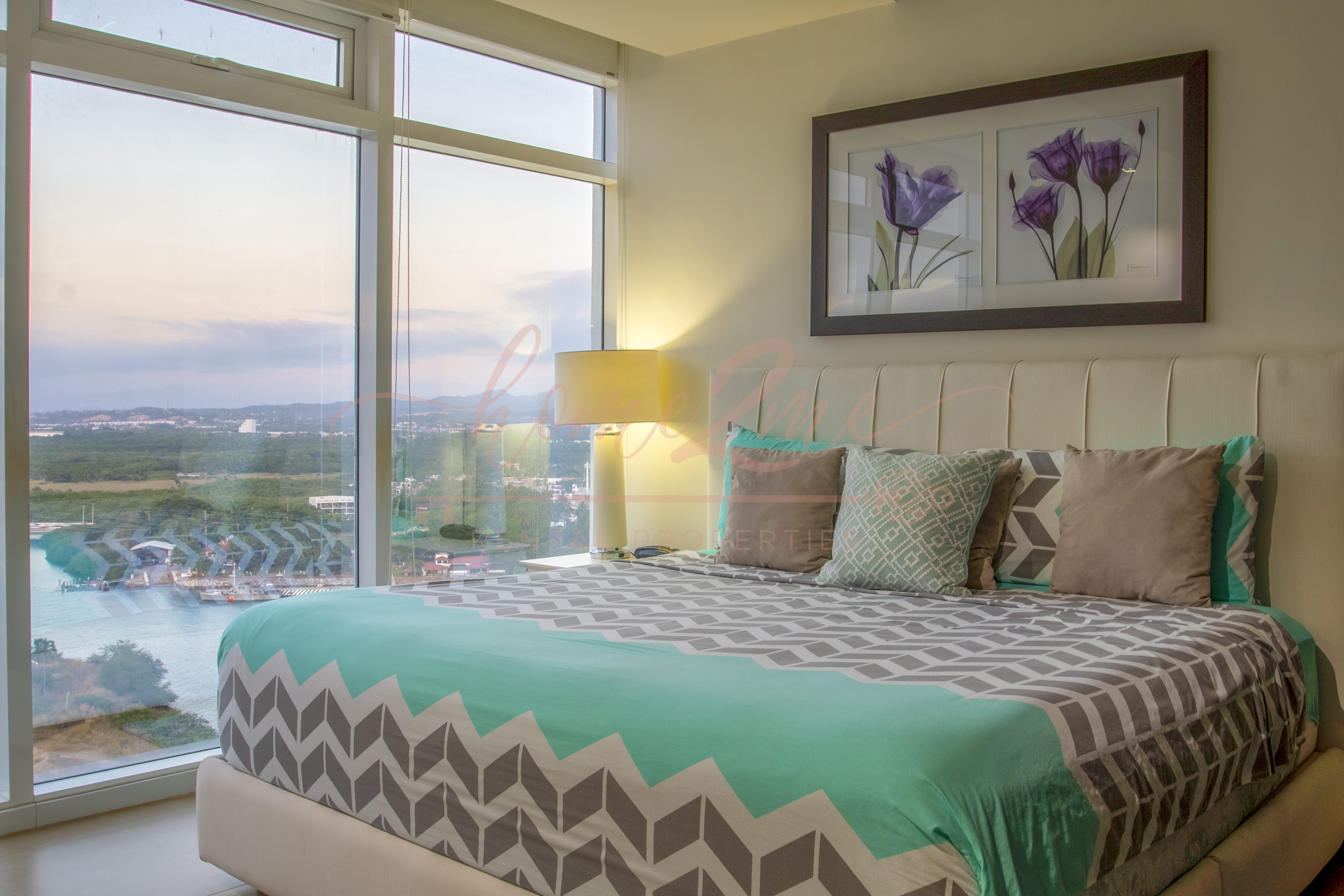 Tres Mares Condo Holly